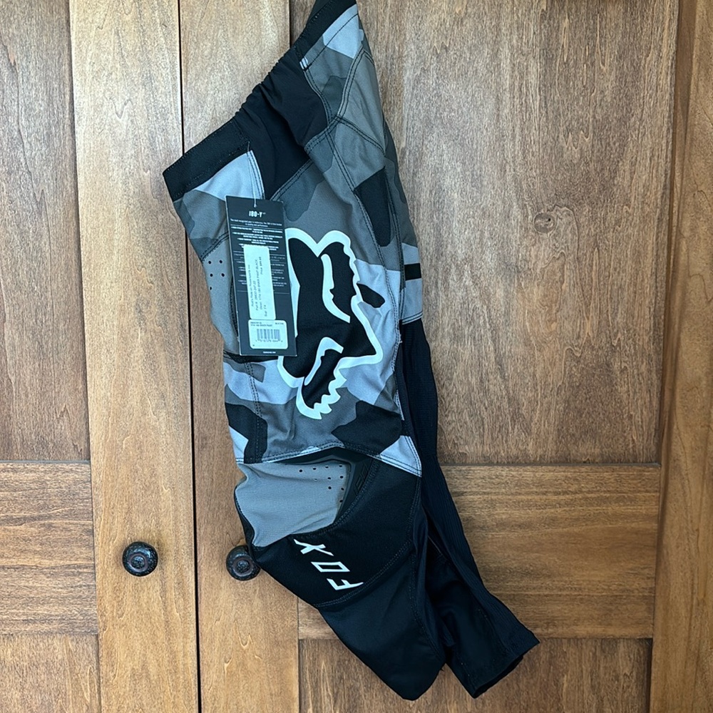 FOX 180 youth pant size 22y